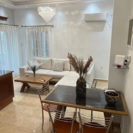 Akadia Syros Villa แอร์มูโปลี ภายนอก รูปภาพ